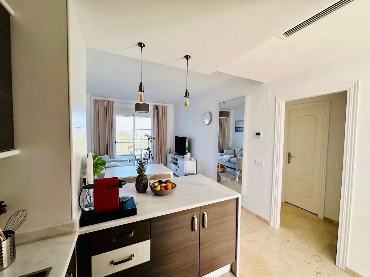 Myviewapartment Манилва Апартаменты